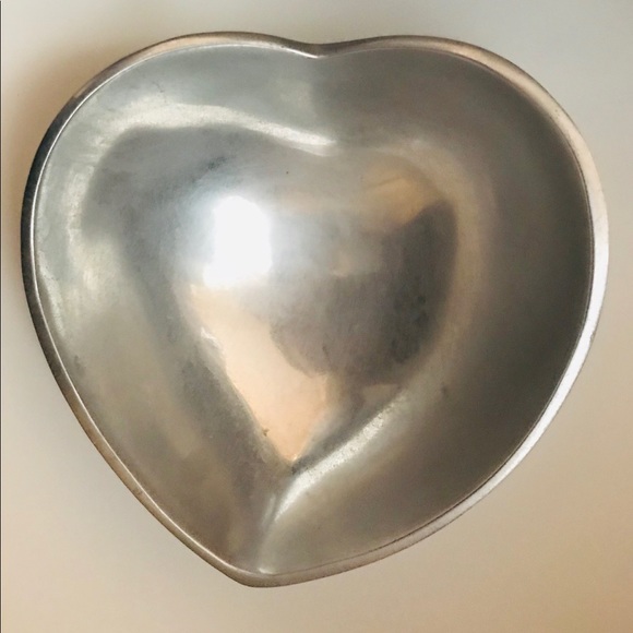 New Silver Color Heart Dish India Valentine’s Day